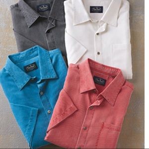 True Grit short sleeve button down. Washed red.